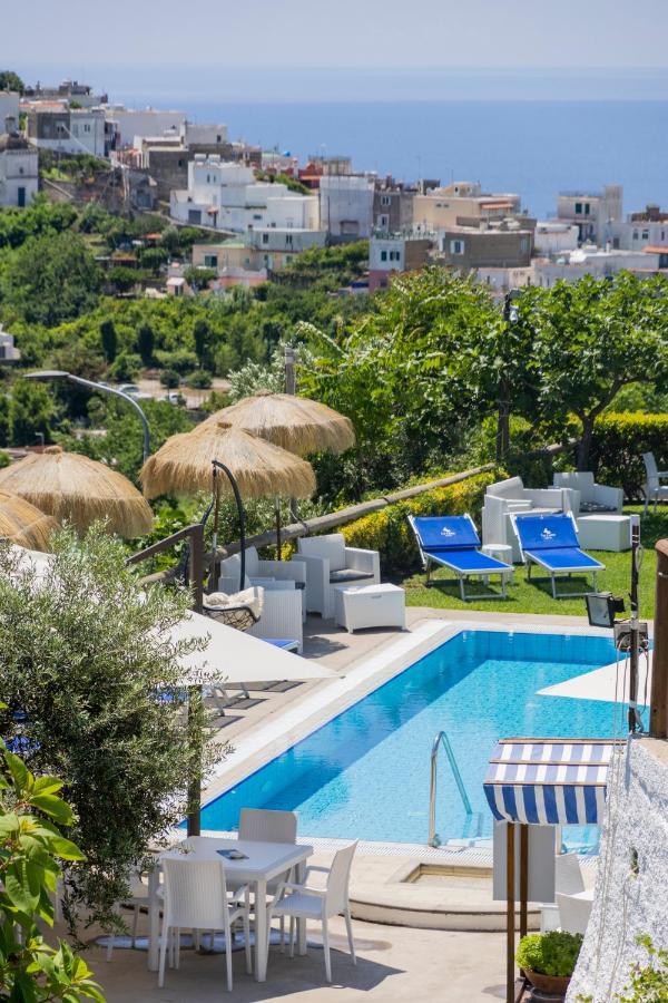 Hotel La Luna Иския Екстериор снимка