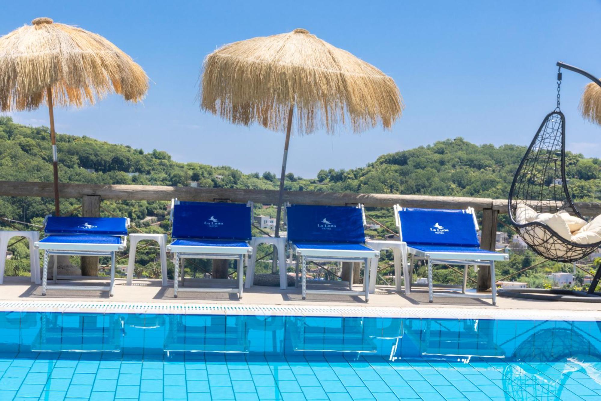 Hotel La Luna Иския Екстериор снимка
