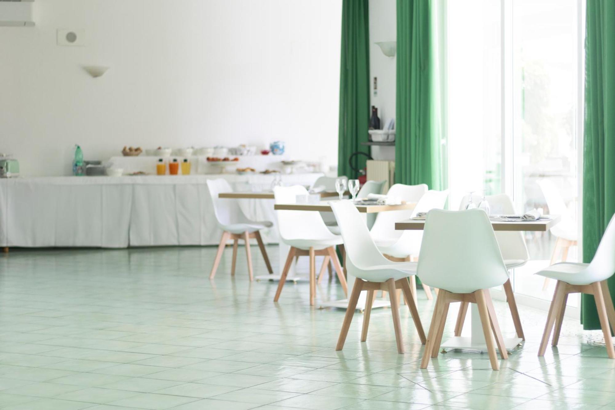 Hotel La Luna Иския Екстериор снимка